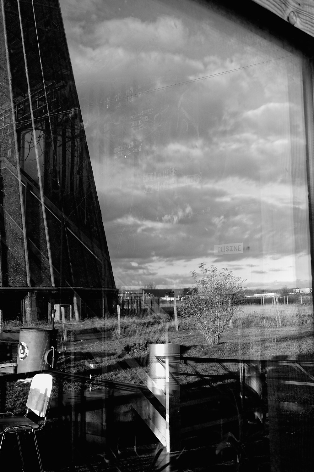 Layered glass reflection